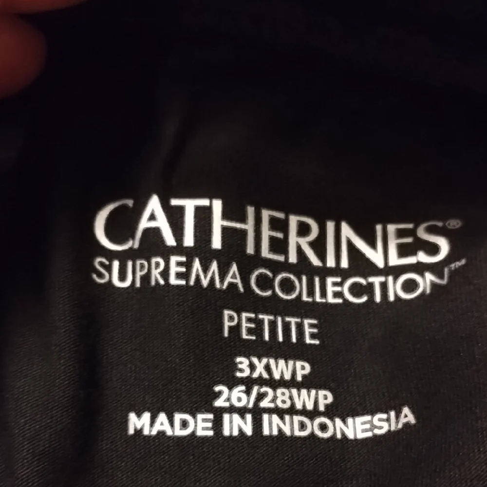 Catherines Black Pants 3x Petite listing F - Picture 3 of 3